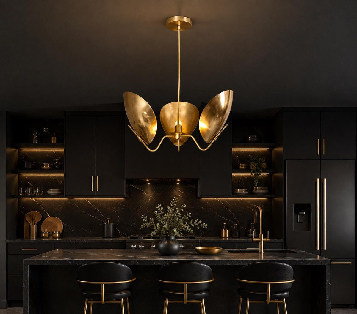 Brass 3-Light Petal Chandelier, 25-Inch Width, E12, 110–120V — product photo 7